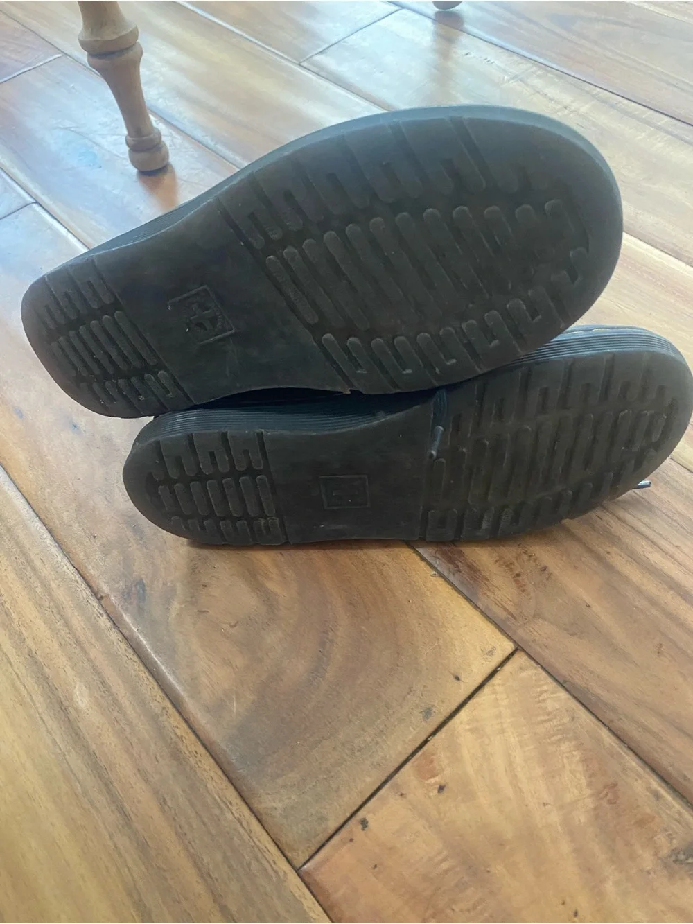 Youth Dr Martens combat boots